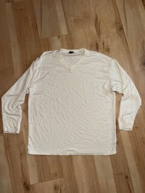 Bleusalt The Oversized V-Neck, Size 0(XSmall)